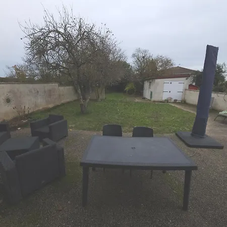 Hébergement de vacances Maison De Famille 4-6 Personnes A 5 Min Du Futuroscope Chasseneuil-du-Poitou