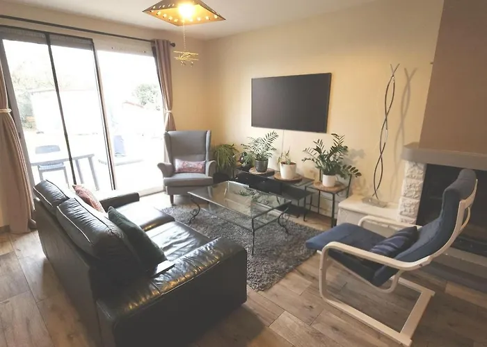 Hébergement de vacances Maison De Famille 4-6 Personnes A 5 Min Du Futuroscope *